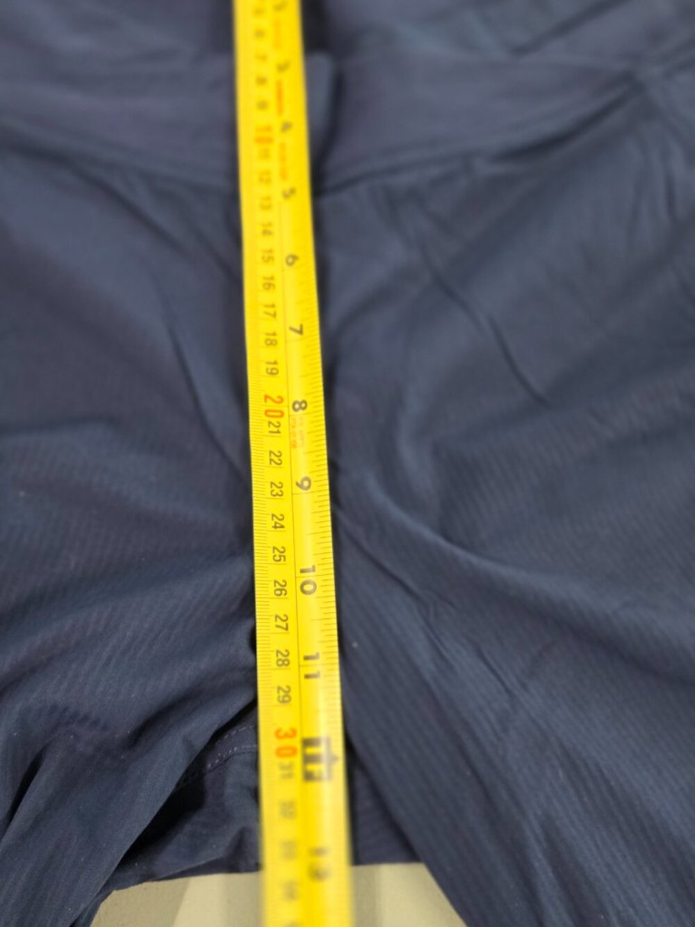 Lululemon Crossover V-Waistband Wide-Leg Crop Pants Dark Navy Pinstripe Sz 10 - Picture 13 of 16